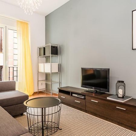 Ferienwohnung Waou Gran Via I - Alquiler Corta Duracion Madrid Exterior foto