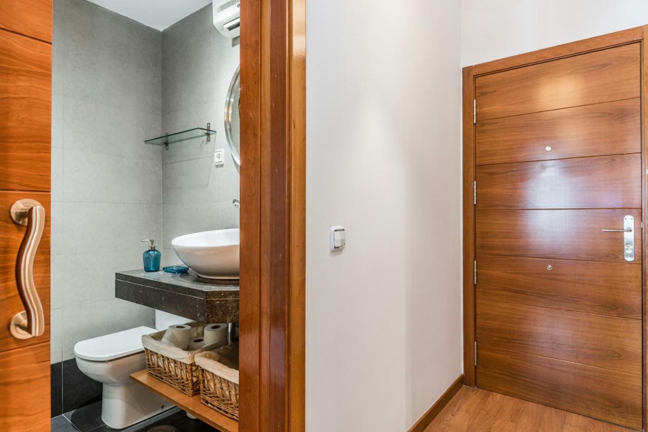 Ferienwohnung Waou Gran Via I - Alquiler Corta Duracion Madrid Exterior foto
